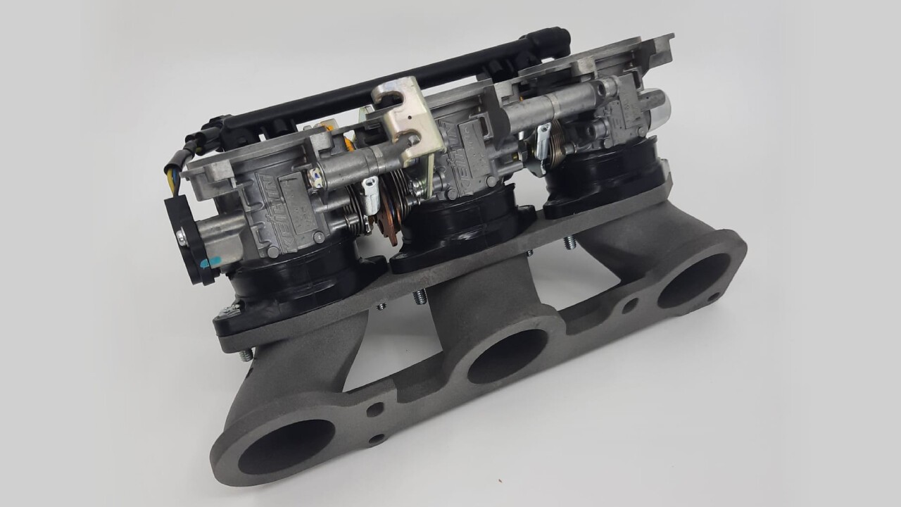 Mit dem Formlabs Fuse 1 und Nylon 12 GF gedruckter Ansaugkrümmer für einen Renault Alpine V6.