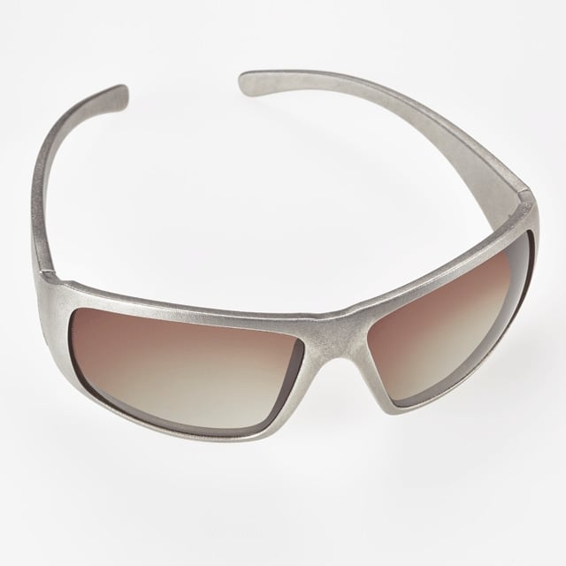 Titanium Sonnenbrille: leicht, stark, individuell