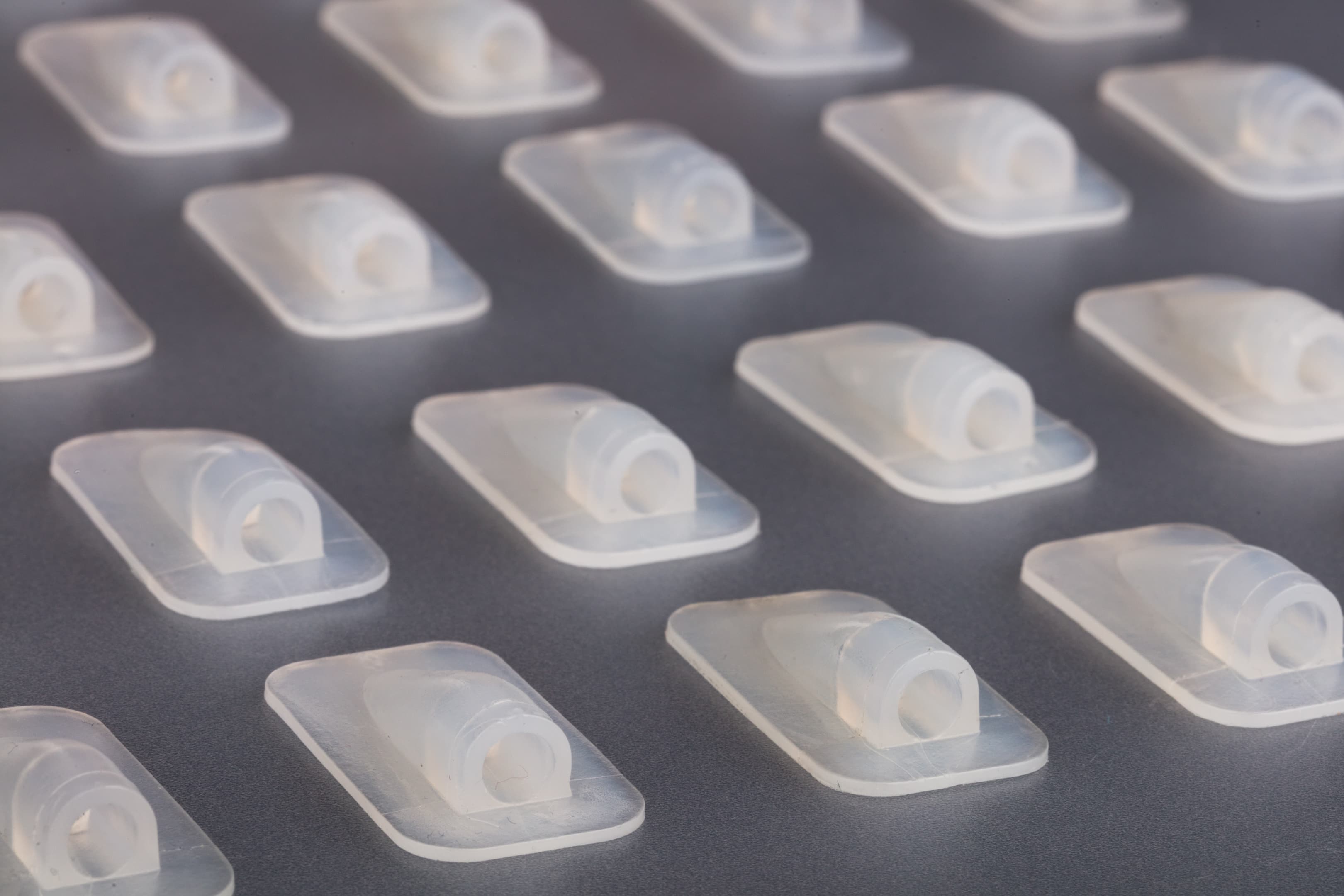 200 pieces small-batch run from additive manufactured injection molding tool