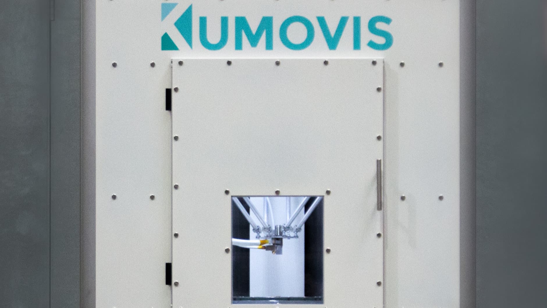 KUMOVIS 3D printer for high performance plastics