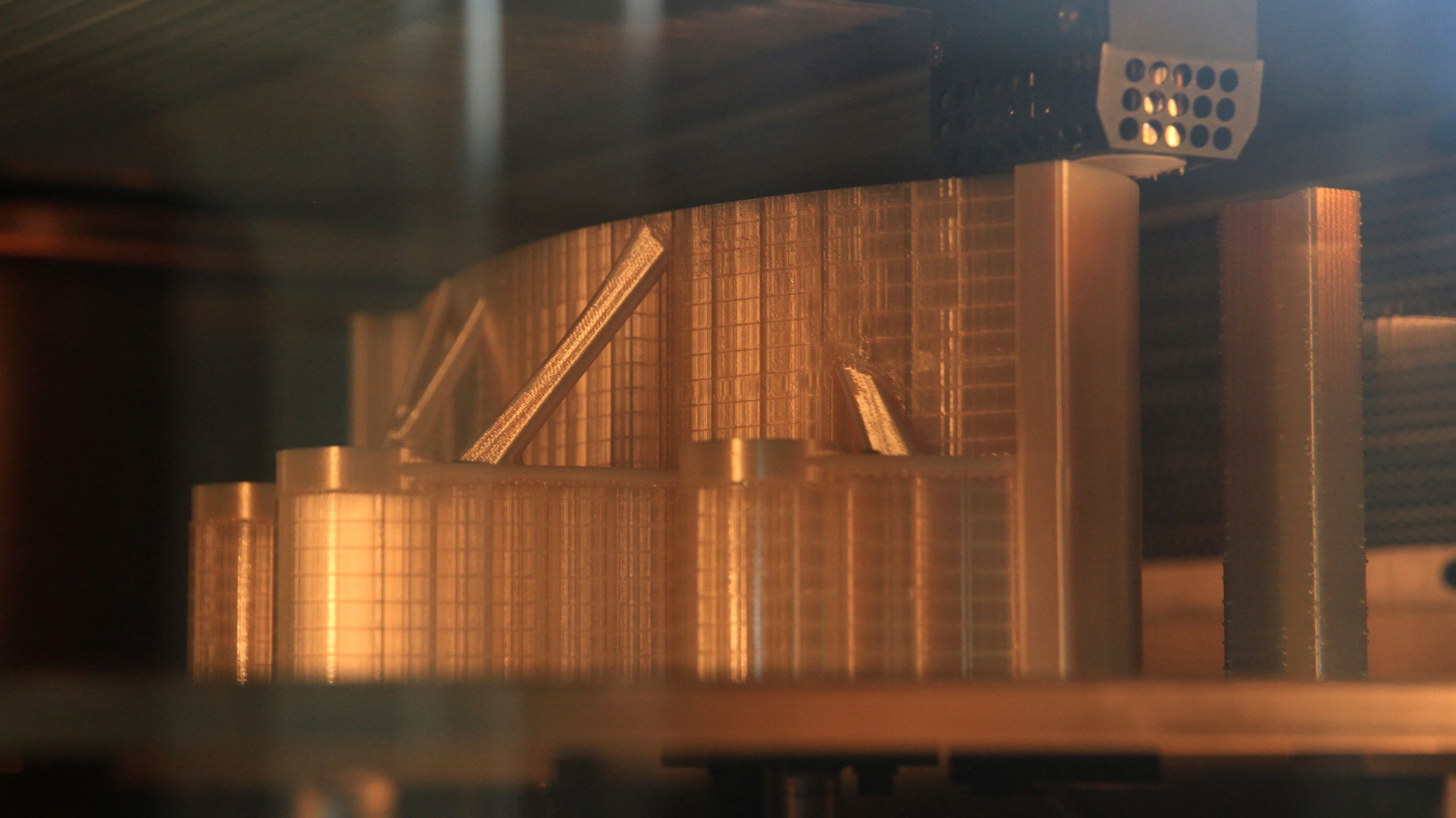 Die Blende während des 3D-Drucks im FDM-Verfahren bei Materialise